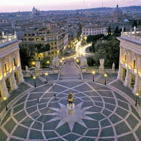 Interno 1 Ciampino Roma Luxury Apartment Con Balcone ภายนอก รูปภาพ