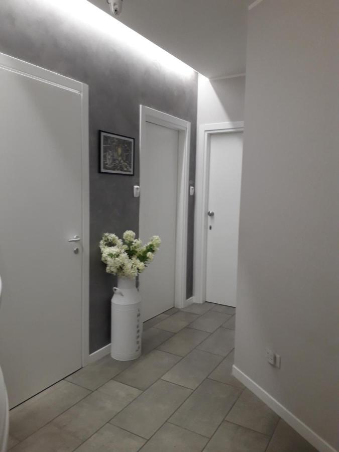 Interno 1 Ciampino Roma Luxury Apartment Con Balcone ภายนอก รูปภาพ