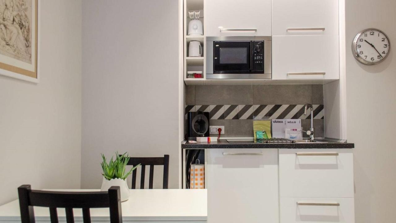 Interno 1 Ciampino Roma Luxury Apartment Con Balcone ภายนอก รูปภาพ