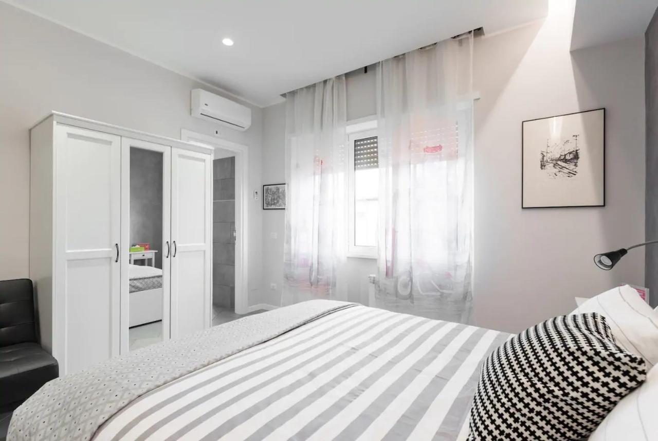 Interno 1 Ciampino Roma Luxury Apartment Con Balcone ภายนอก รูปภาพ