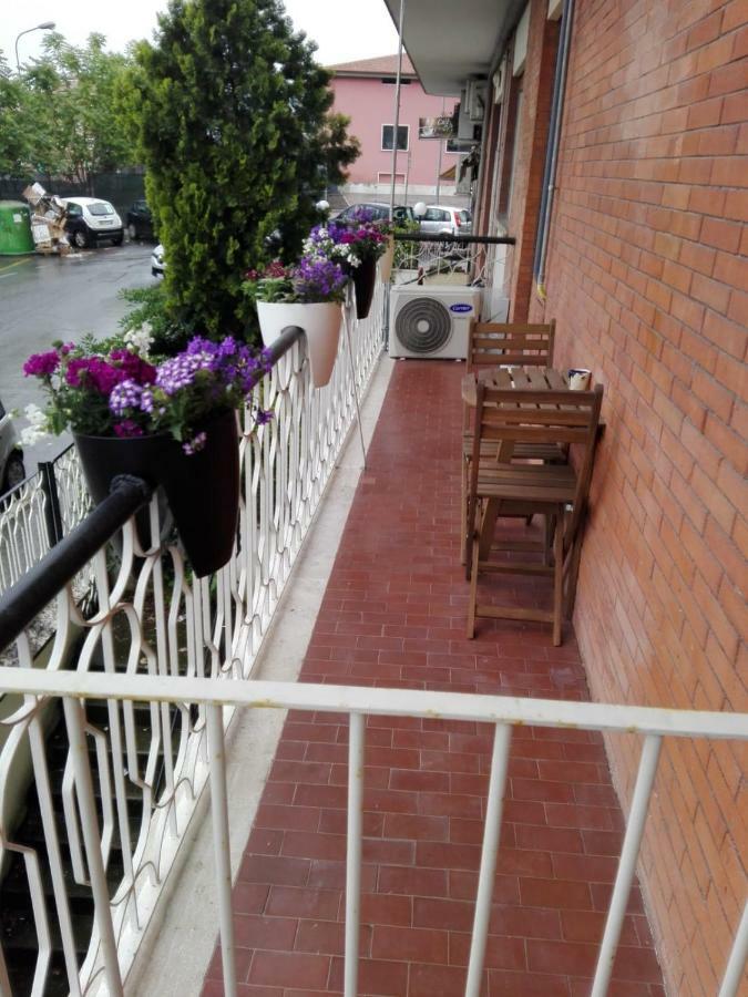 Interno 1 Ciampino Roma Luxury Apartment Con Balcone ภายนอก รูปภาพ